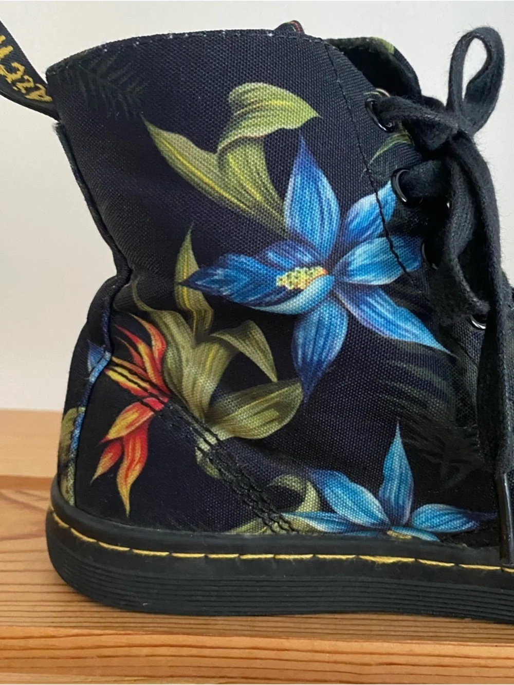 Dr. Martens Doc Martens Hackney Tropical Floral High Top Canvas Boots 6